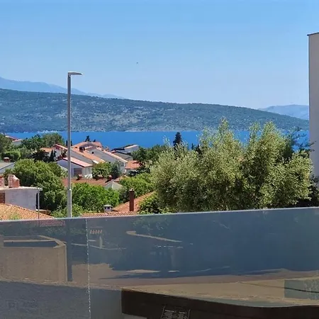 Apartmán Bartol Luxury Krk Croatia, With Own Hot Tub - Whirlpool Krk Town