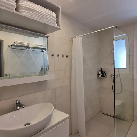 Apartmán Bartol Luxury Krk Croatia, With Own Hot Tub - Whirlpool *