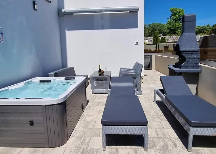 Appartement Bartol Luxury Krk Croatia, With Own Hot Tub - Whirlpool