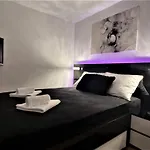 Bartol Luxury Krk Croatia, With Own Hot Tub - Whirlpool Apartmán Krk Town