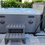 Bartol Luxury Krk Croatia, With Own Hot Tub - Whirlpool Apartmán *