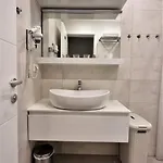 Bartol Luxury Krk Croatia, With Own Hot Tub - Whirlpool Apartman *