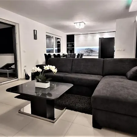 Apartman Bartol Luxury Krk Croatia, With Own Hot Tub - Whirlpool Krk Town