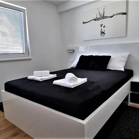 Bartol Luxury Krk Croatia, With Own Hot Tub - Whirlpool Apartment Krk Town