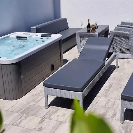 Bartol Luxury Krk Croatia, With Own Hot Tub - Whirlpool Apartman Krk Town