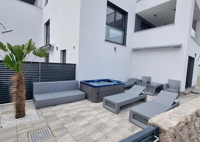 Διαμέρισμα Bartol Luxury Krk Croatia, With Own Hot Tub - Whirlpool