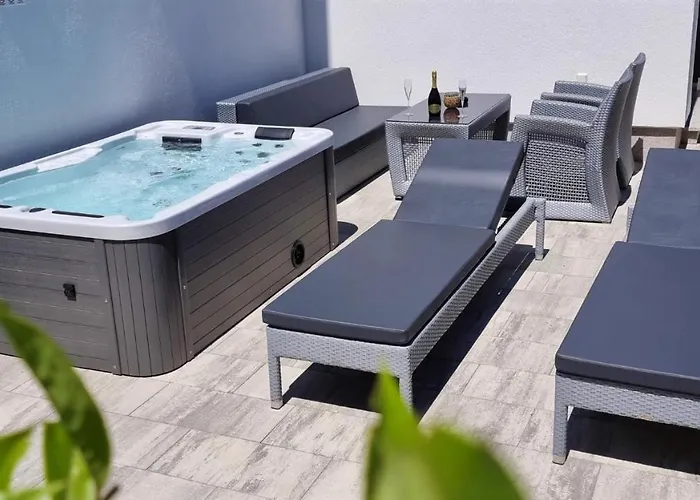 Bartol Luxury Krk Croatia, With Own Hot Tub - Whirlpool Διαμέρισμα Krk Town